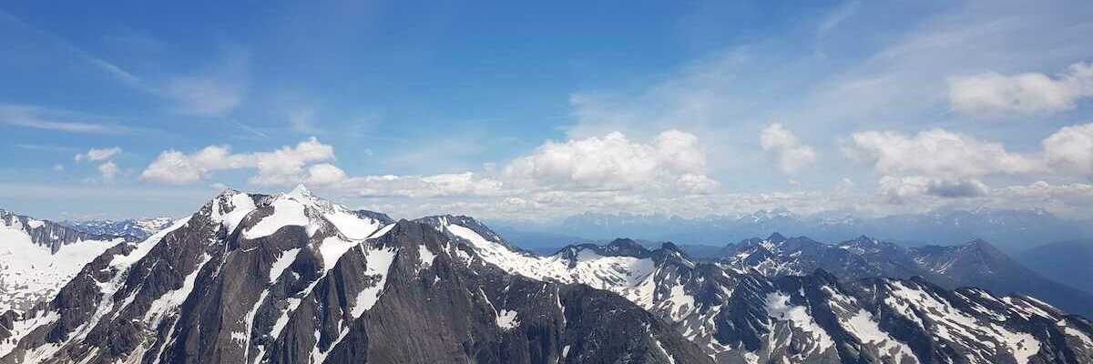 Verortung via Georeferenzierung der Kamera: Aufgenommen in der Nähe von Gemeinde Finkenberg, Österreich in 3148 Meter
